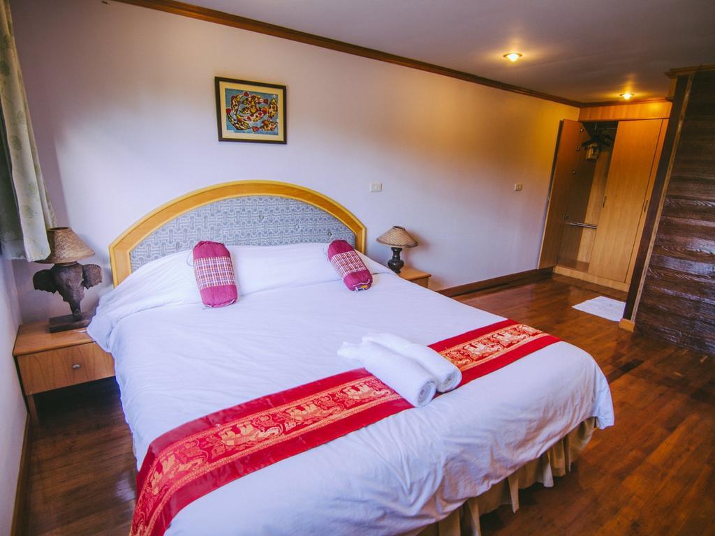 Tanita Lagoon Resort Udon Thani Room photo