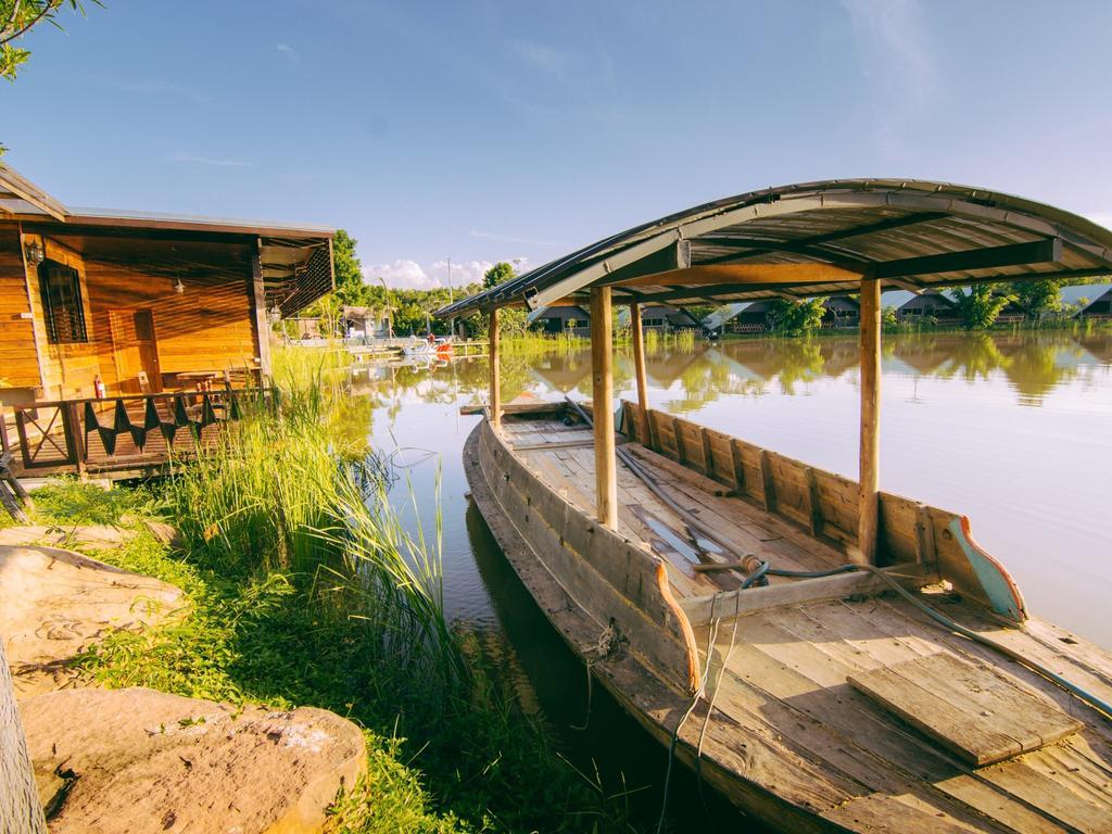 Tanita Lagoon Resort Udon Thani Exterior photo