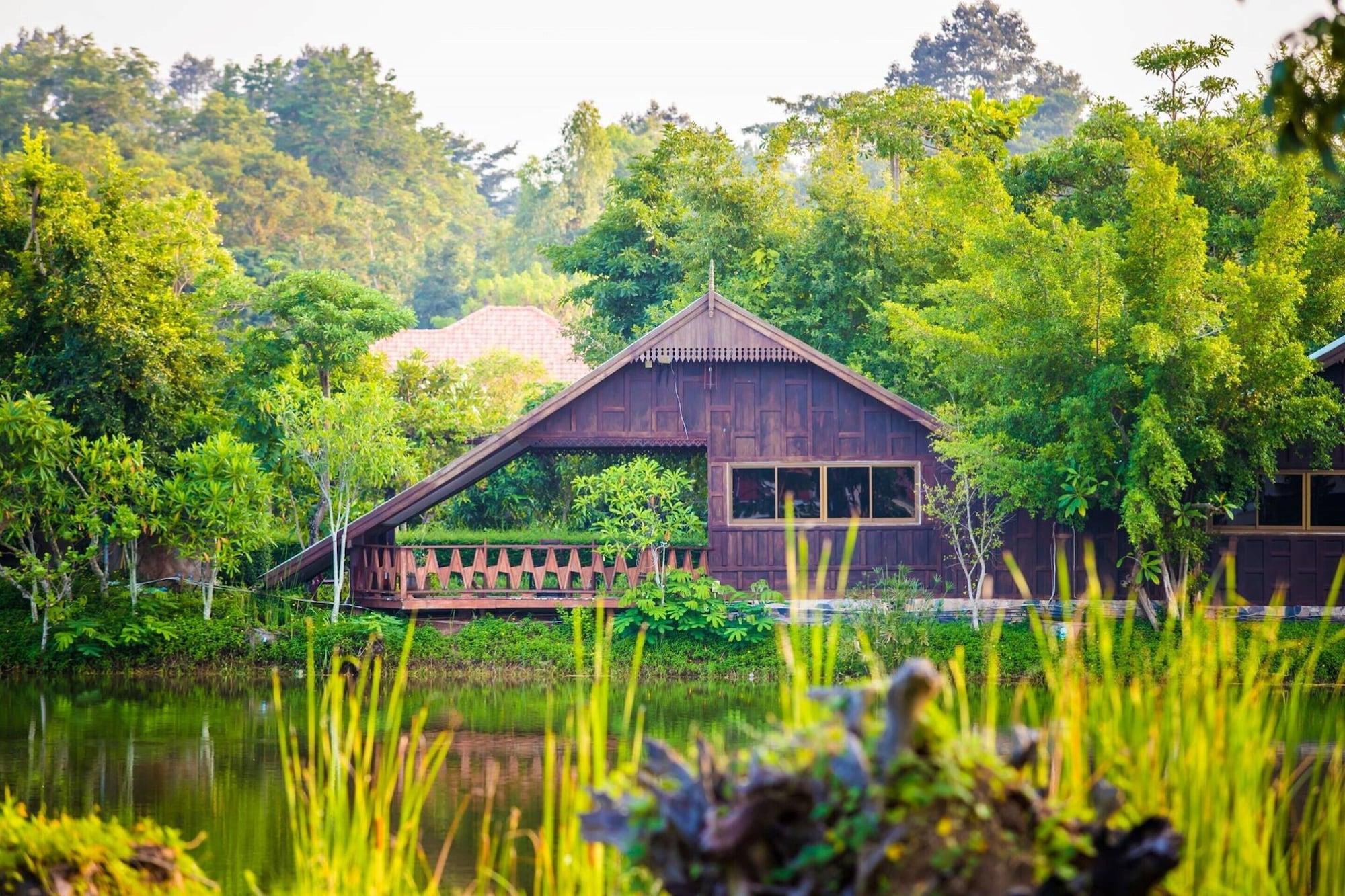 Tanita Lagoon Resort Udon Thani Exterior photo