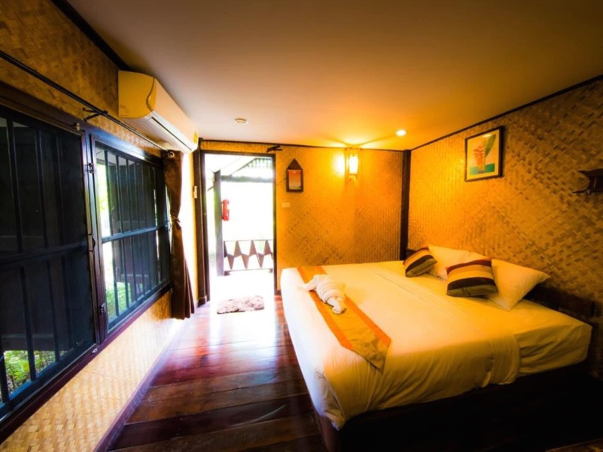 Tanita Lagoon Resort Udon Thani Exterior photo